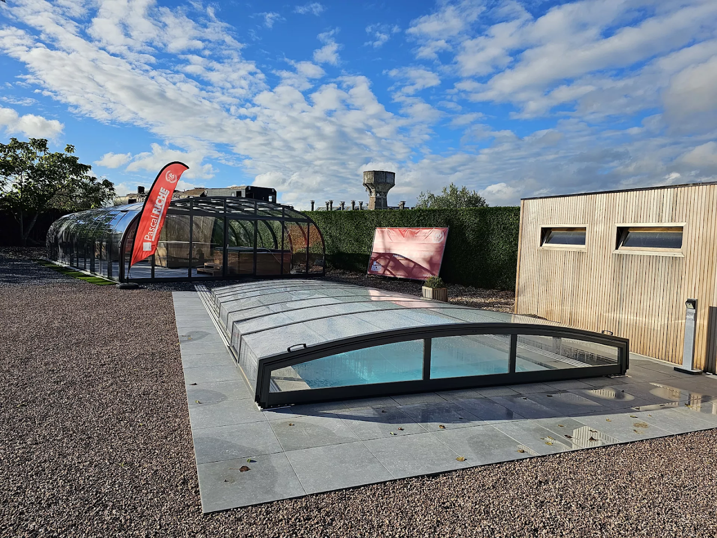 Foto van Piscines Spas Abris Aménagements RICHE in Couvin, Aannemer voor zwembad (foto 3)