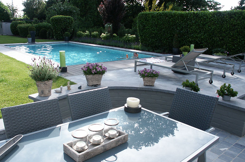 Foto van Aquadia | Création de piscines, spas et wellness privés et publics in Barvaux-sur-Ourthe, Aannemer voor zwembad (foto 2)