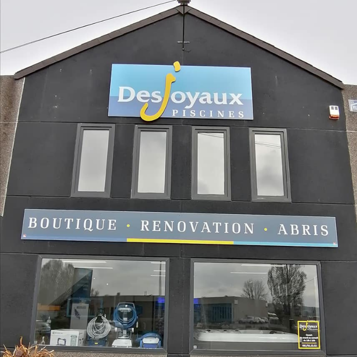 Foto van Piscines Desjoyaux Bouge (Namur) in Namur, Aannemer voor zwembad (foto 1)