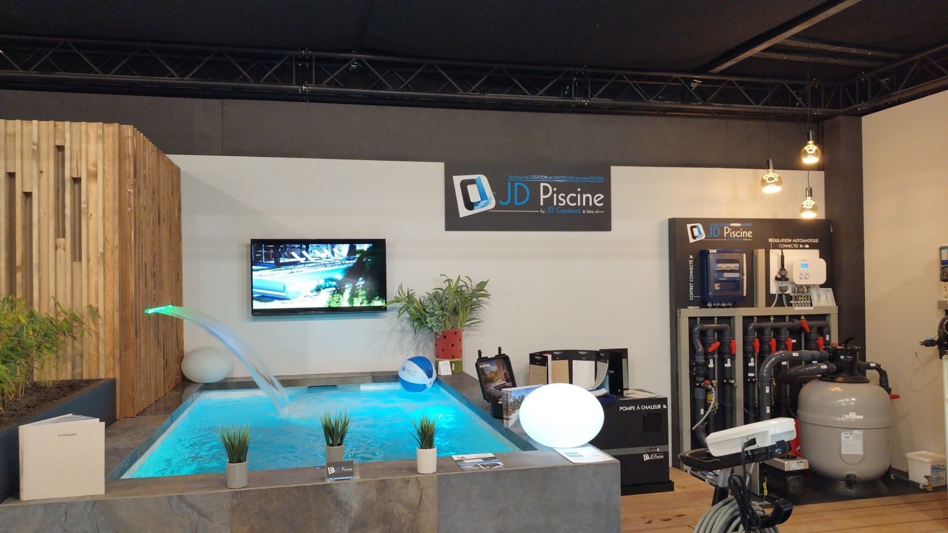 Foto van JD Piscine in Somme-Leuze, Aannemer voor zwembad (foto 1)