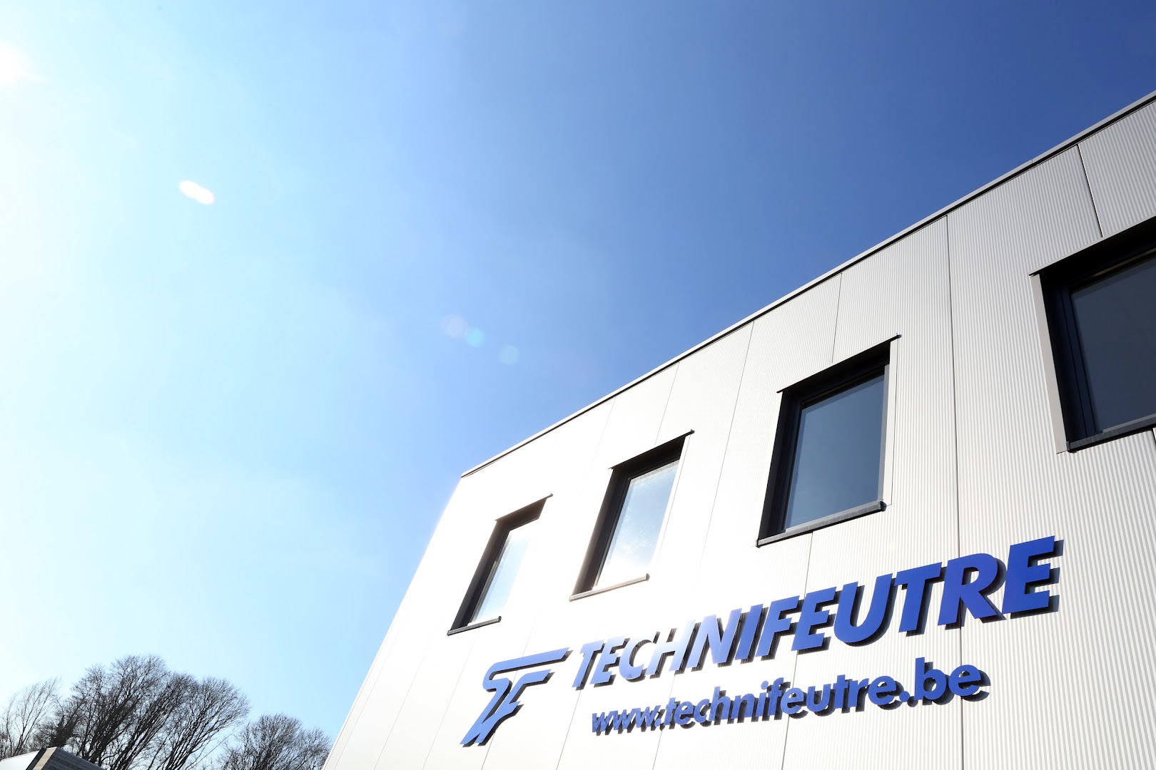 Foto van Technifeutre Technivilt srl in Nivelles, Zwembadenwinkel (foto 1)