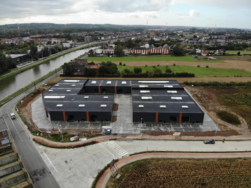 Foto van Ferronnerie Nicolas et Piscines Inox in Sint-Pieters-Leeuw, Aannemer voor zwembad (foto 2)