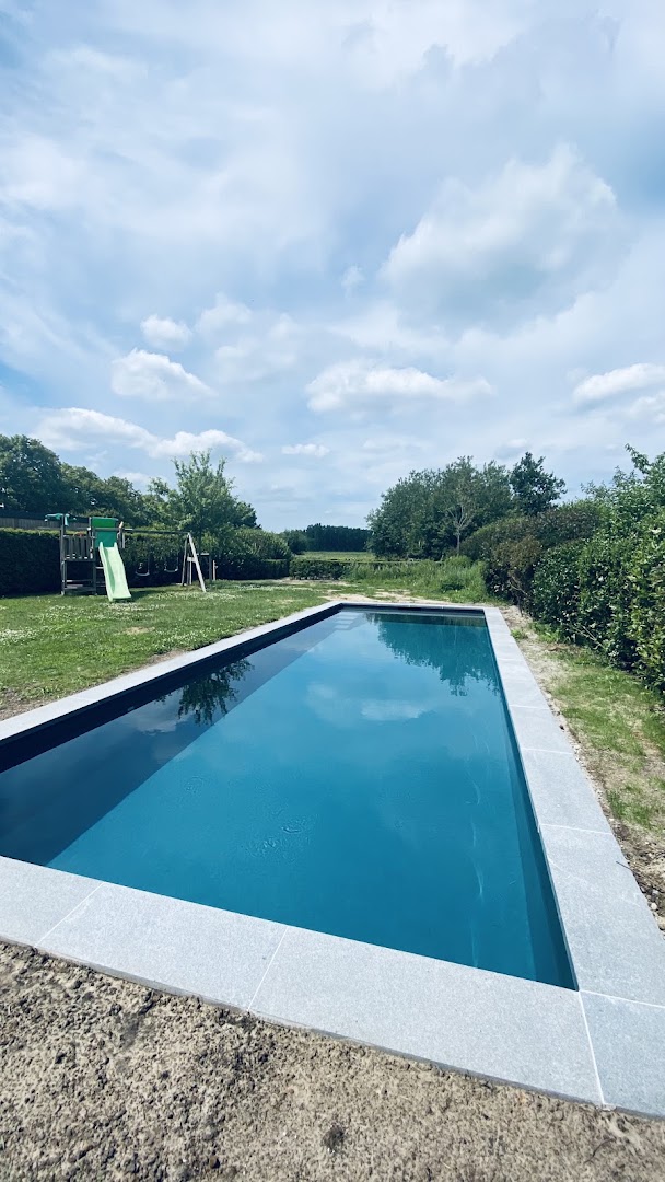 Foto van Roti-Pools Bv in Sint-Niklaas, Aannemer voor zwembad (foto 3)