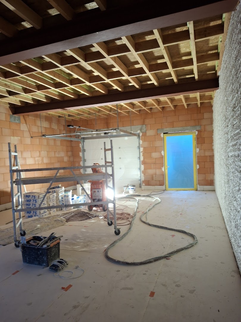Foto van Pleister en renovatiewerken Gabriel in Holsbeek — Stukadoor (foto 3)