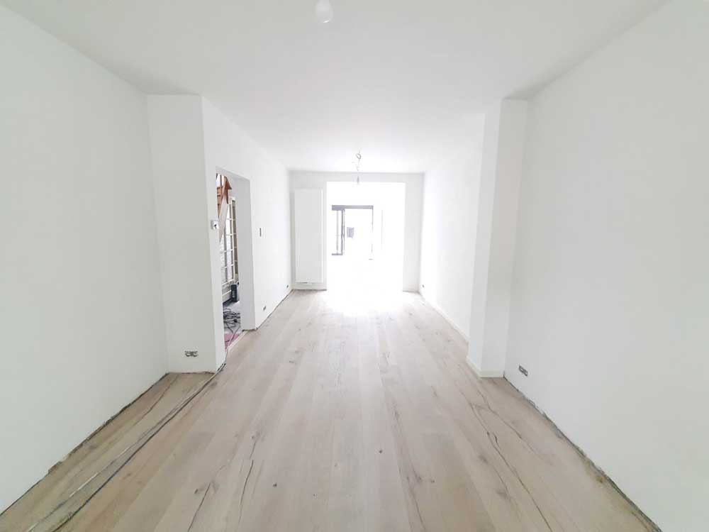 Foto van Algemene Pleister-Cementeringswerken & herstellingswerken Morraye in Sint-Gillis-Waas — Stukadoor (foto 2)