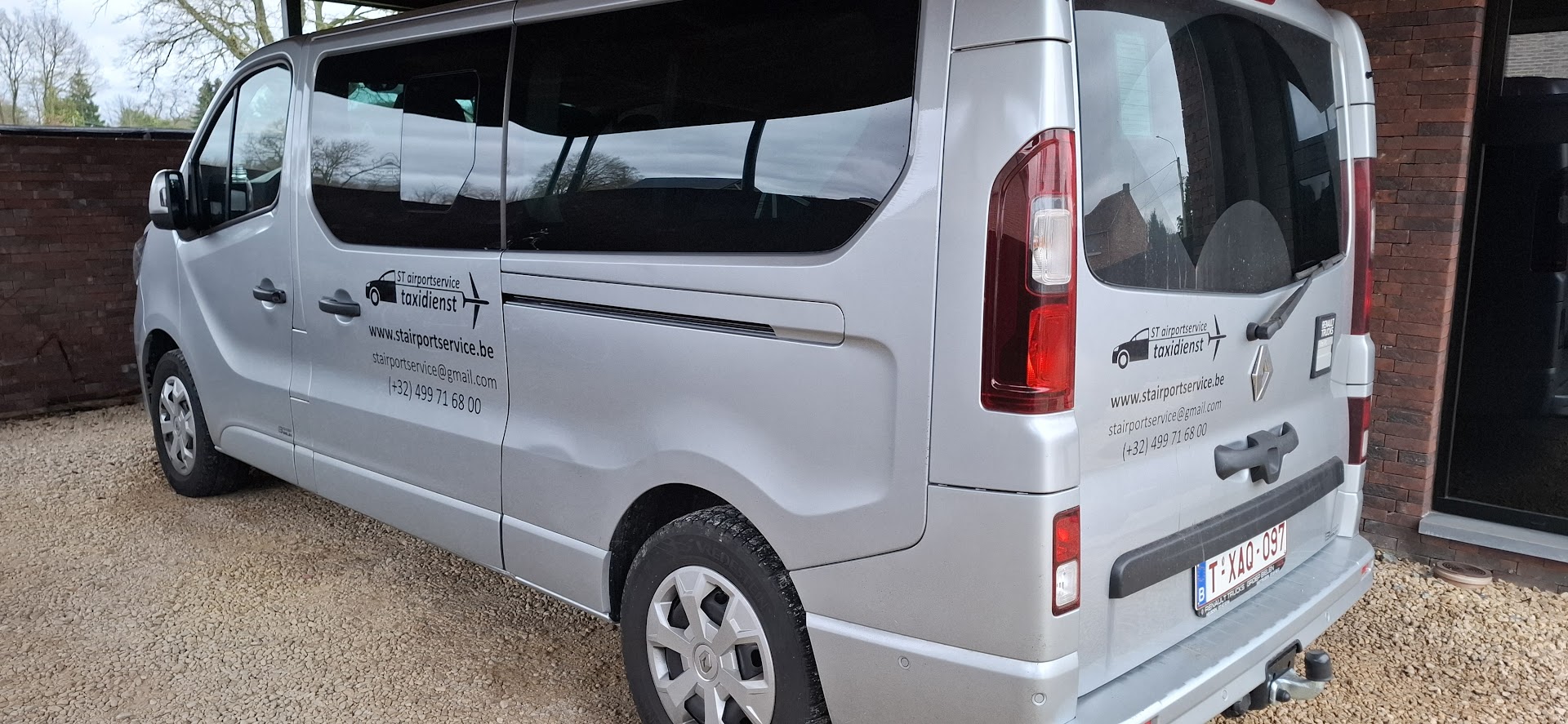 Foto van Taxi en luchthavenvervoer ST airportservice in Beringen — Taxibedrijf (foto 3)