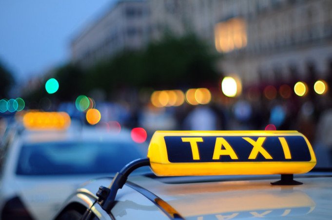 Foto van TAXI RUSH BY DELUXE - KORTRIJK in Kortrijk — Taxibedrijf (foto 3)