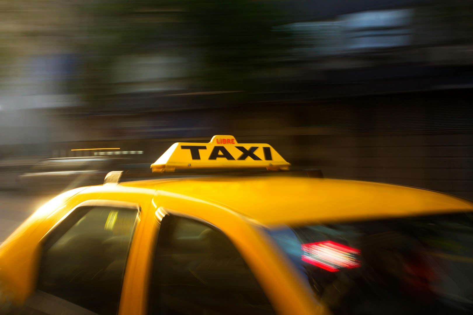 Foto van Taxi Gegham and Leo in Herent — Taxibedrijf (foto 2)