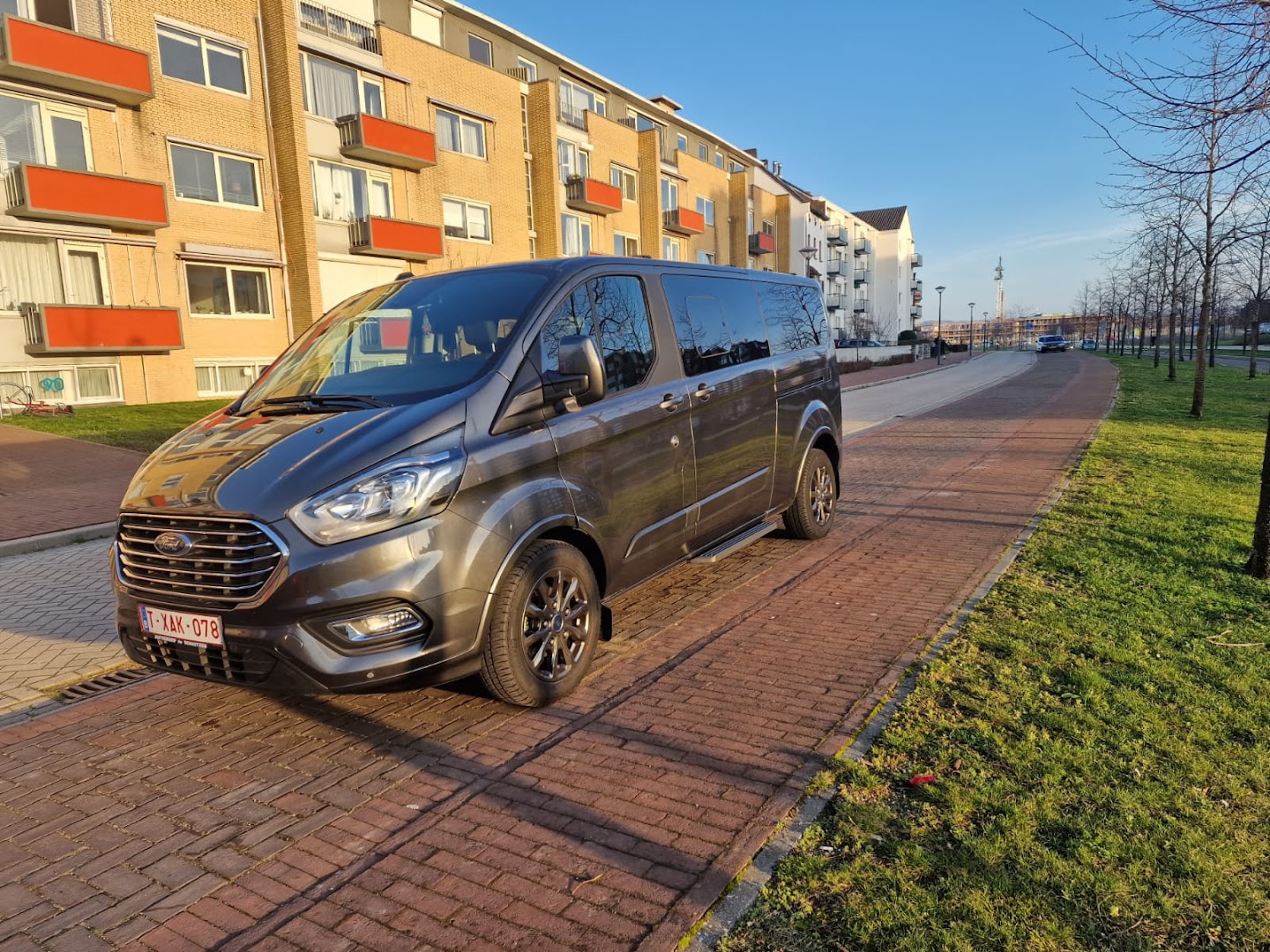Foto van Taxi Bilzen| 24/7 Service: Zakelijk-Particulier -VIP- Airport in Bilzen-Hoeselt — Taxibedrijf (foto 3)