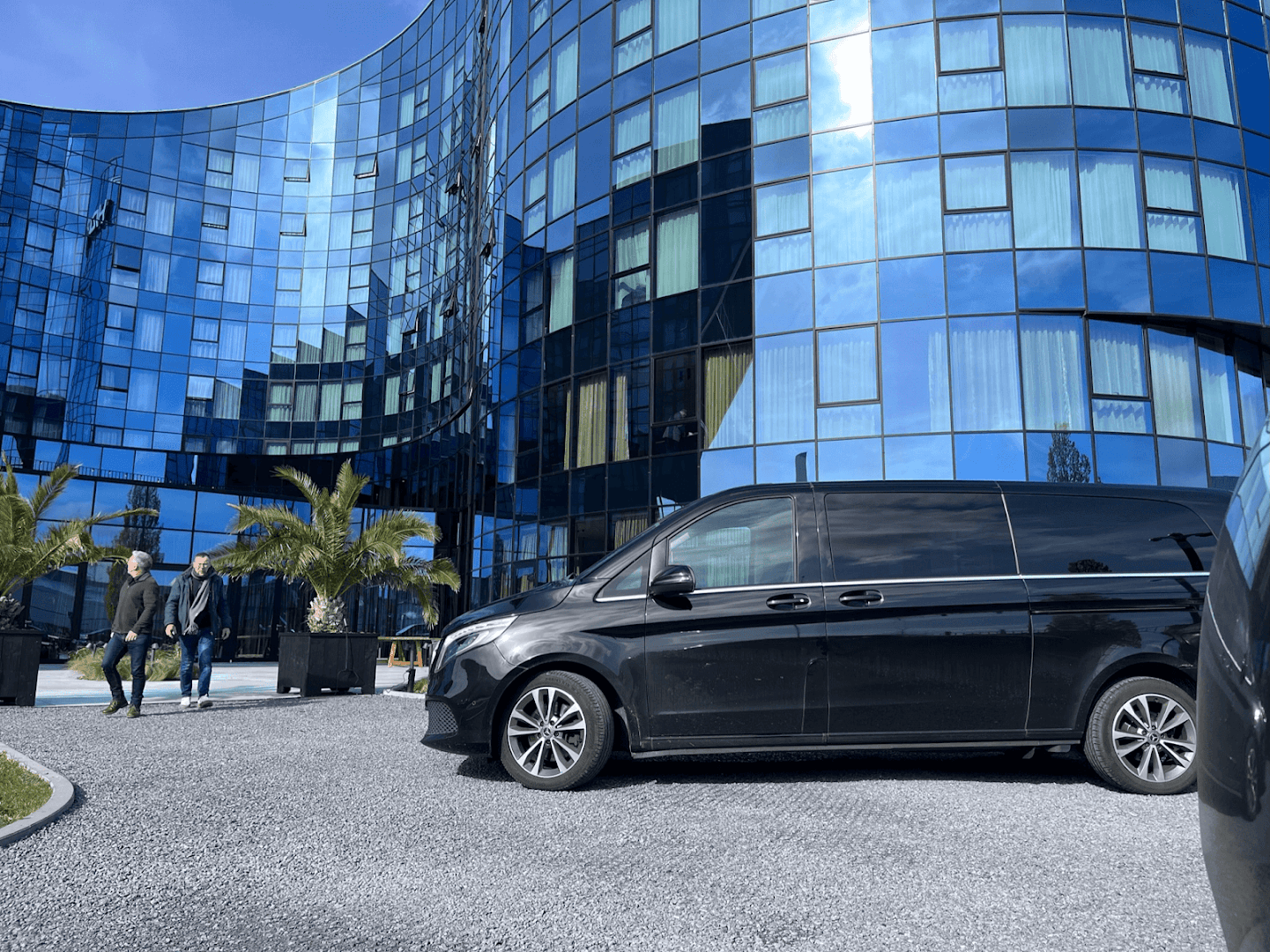 Foto van Shuttle Service Brugge — Taxibedrijf (foto 2)