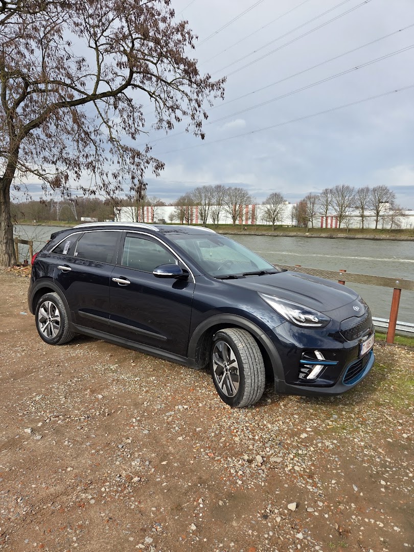 Foto van Taxi Emanuel — Taxibedrijf (foto 2)