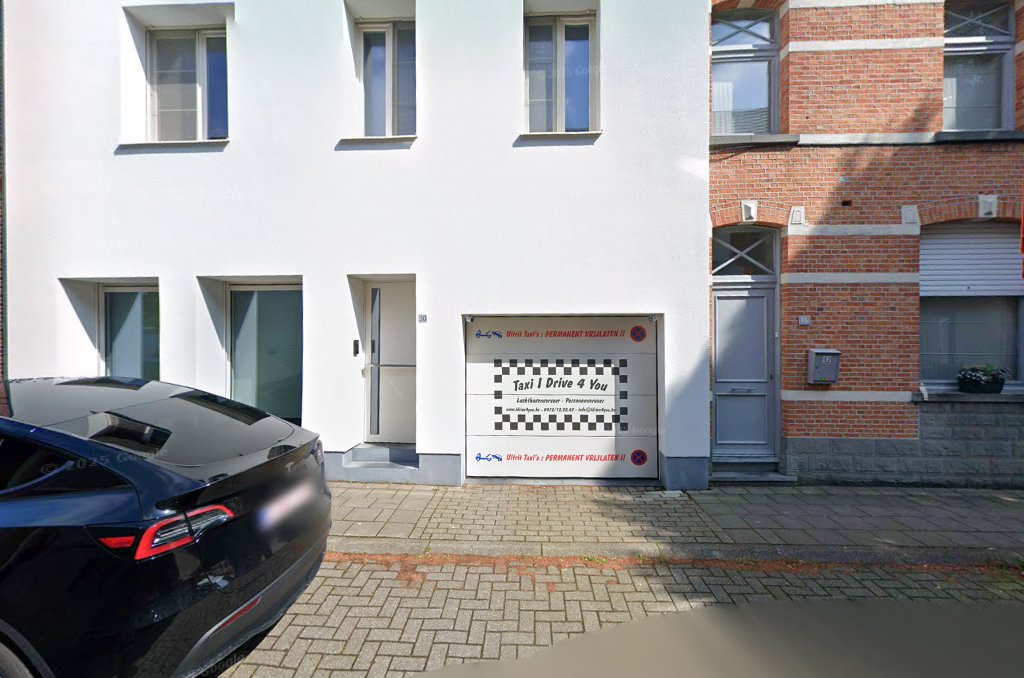 Foto van I Drive 4 You in Geel — Taxi's (foto 2)