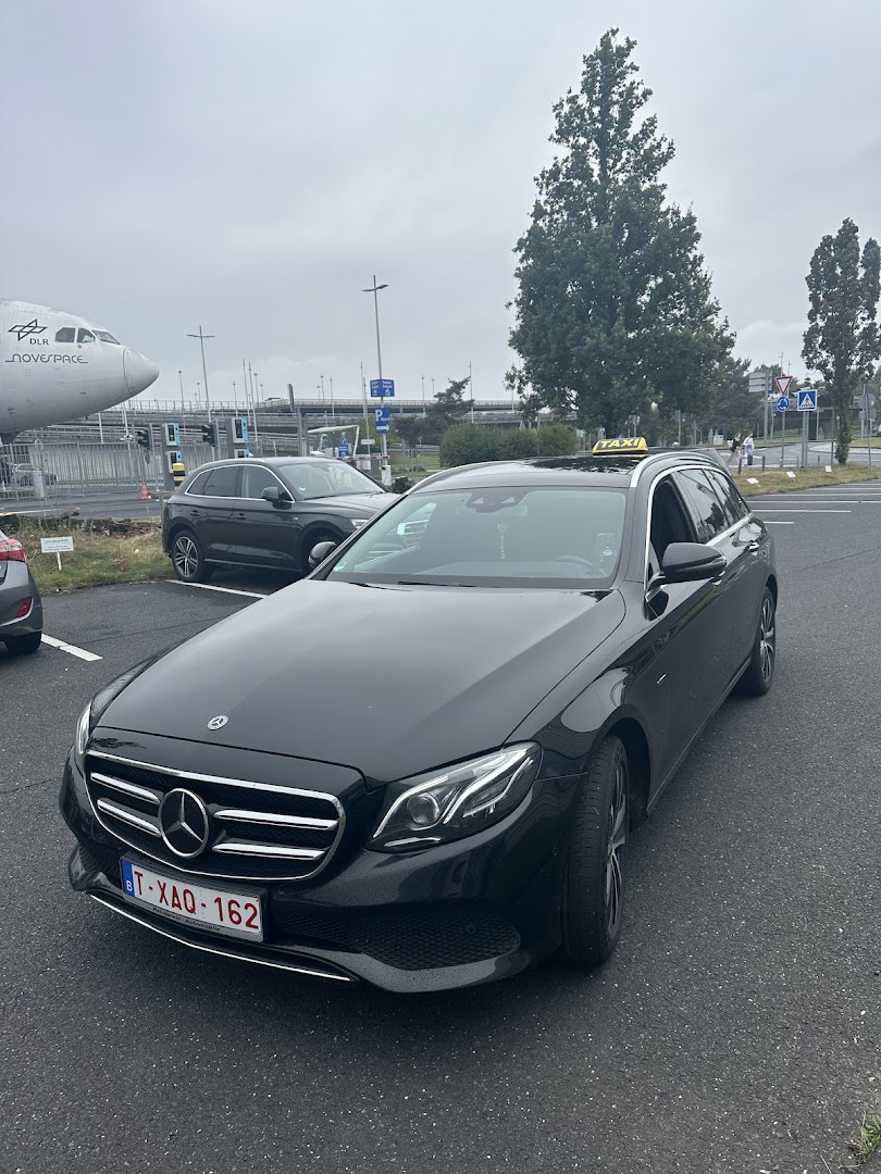 Foto van Taxi-Maasmechelen-Genk-24-7 in Maasmechelen — Taxibedrijf (foto 3)