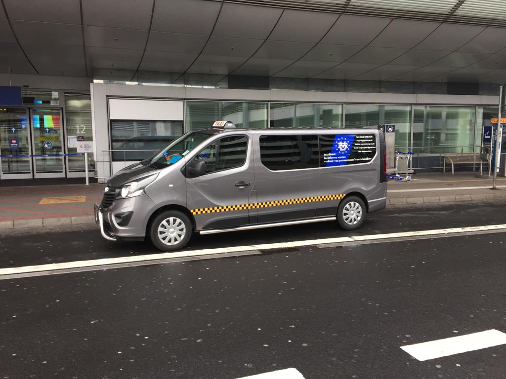 Foto van Taxi MR Group | Genk, Maasmechelen in Maasmechelen — Taxibedrijf (foto 2)