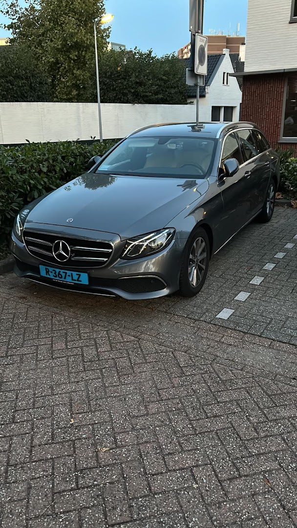 Foto van Kimtax - Taxi Weert (Leon van Kimmenade) in Weert — Taxibedrijf (foto 1)
