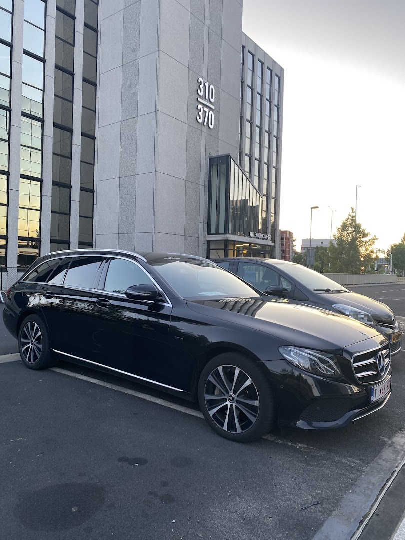 Foto van Taxi Service Lier in Lier — Taxibedrijf (foto 3)