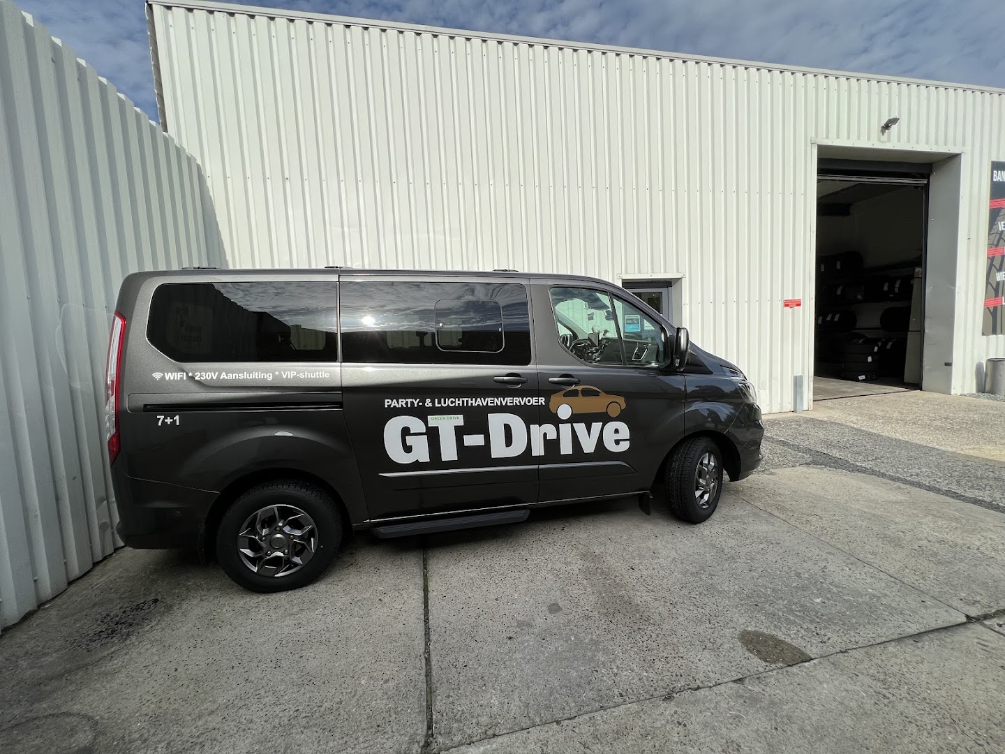 Foto van Gt-drive in Oosterzele — Luchthaven (foto 2)