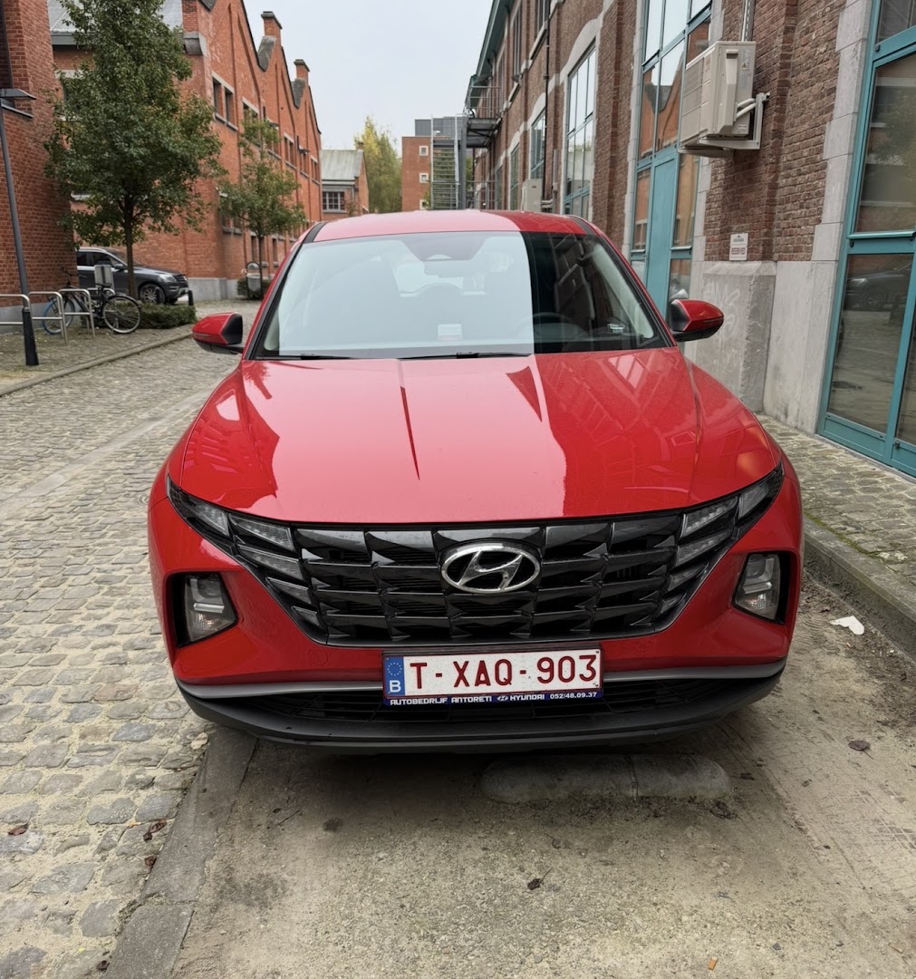 Foto van TAXI 4 YOU . LOKEREN 9160 in Lokeren — Vervoer (foto 3)