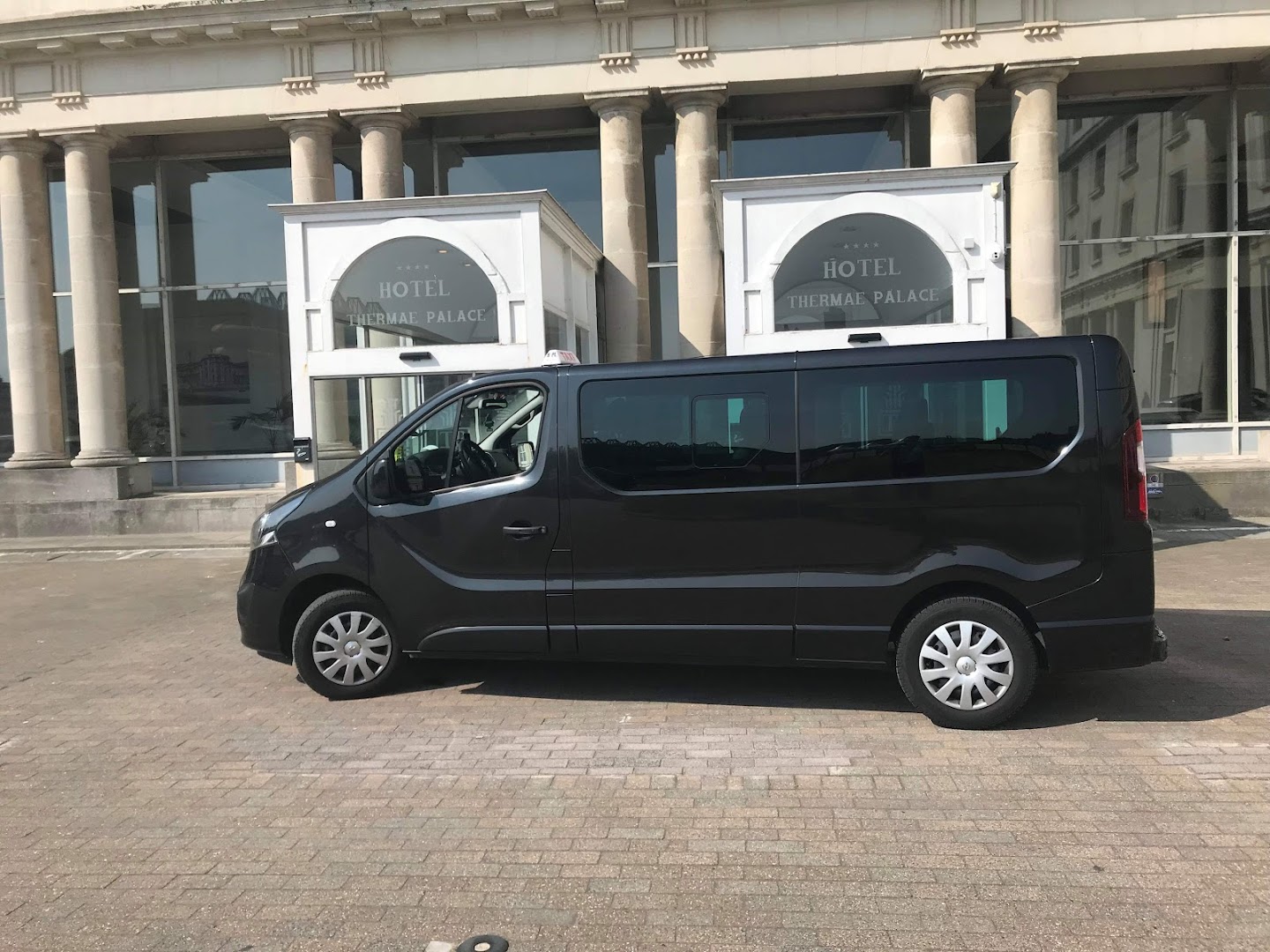 Foto van Drive 2 Lokeren - Taxi & Luchthavenvervoer in Lokeren — Taxibedrijf (foto 3)