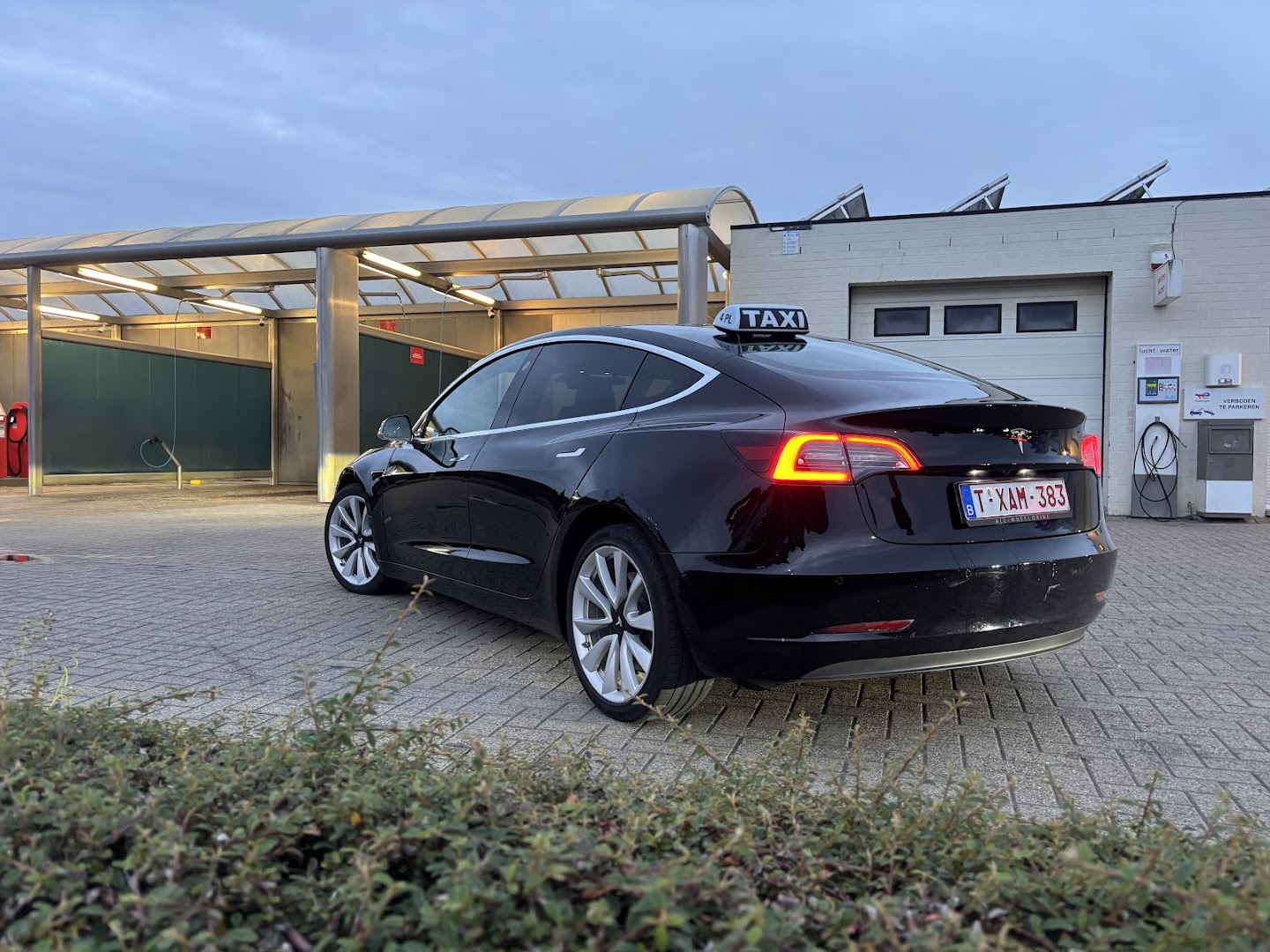 Foto van Comfy Ride Taxi-Landen in Landen — Taxibedrijf