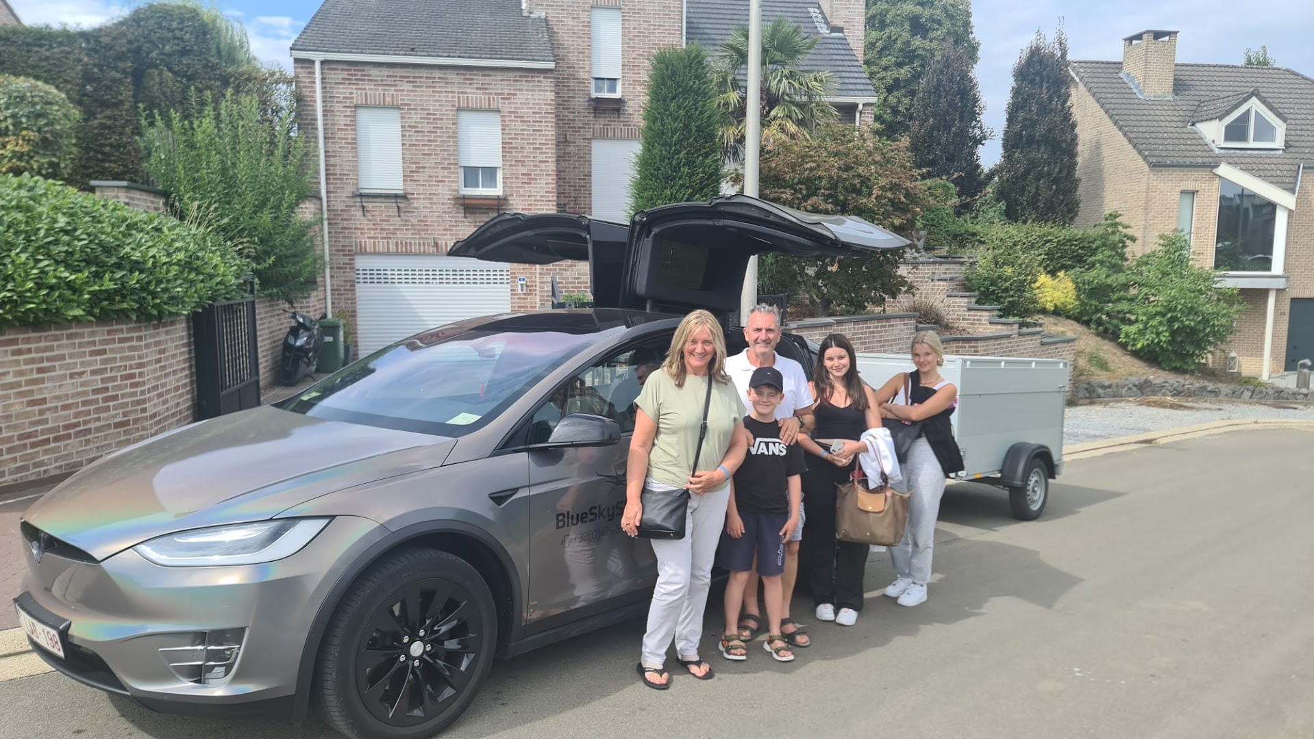 Foto van Luchthaventransport De Dierenvriend in Bilzen-Hoeselt — Taxibedrijf (foto 2)