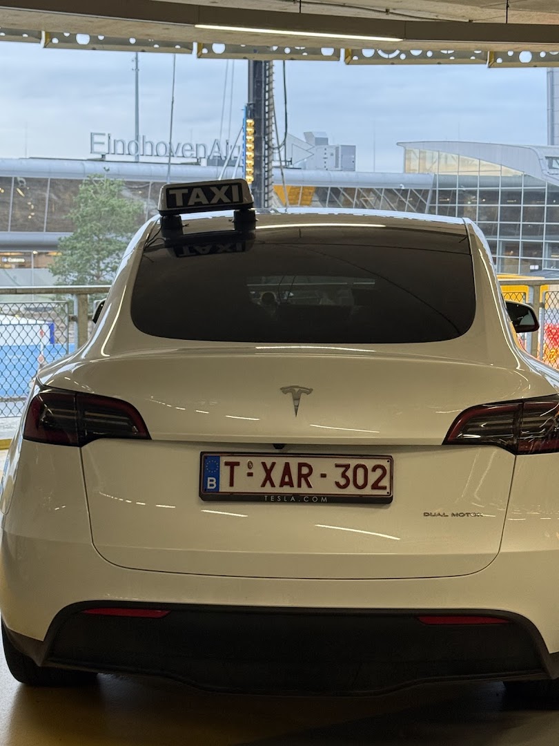 Foto van Taxi 5 Turnhout in Turnhout — Taxibedrijf (foto 2)