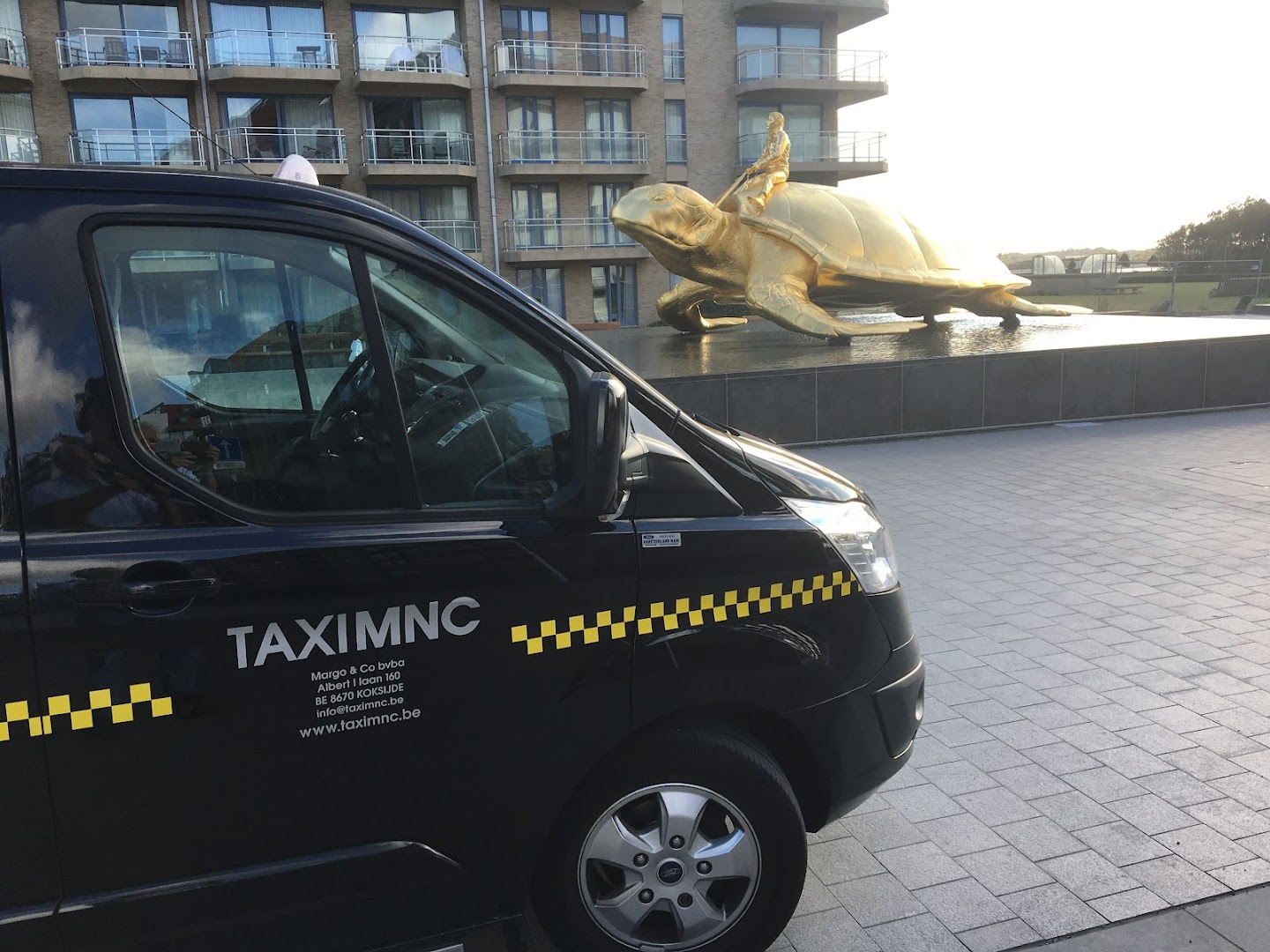 Foto van Taxi MNC in Veurne — Taxibedrijf (foto 2)
