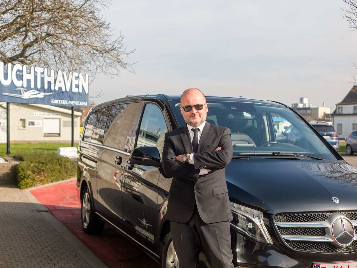 Foto van JVI airportservice bv Wevelgem in Wevelgem — Pendeldienst naar luchthaven