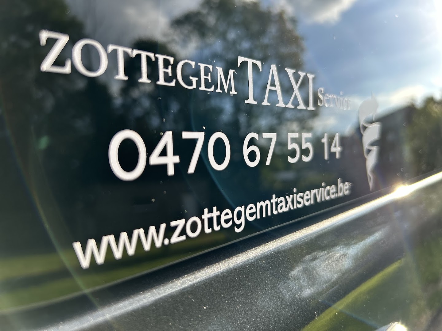 Foto van Zottegem Taxi Service in Zottegem — Taxibedrijf (foto 2)