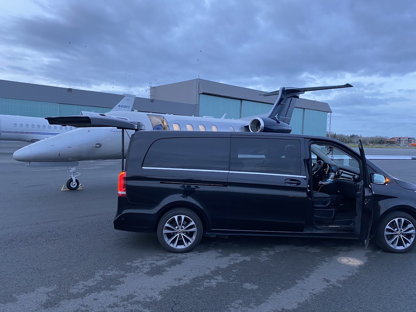 Foto van ALLEGRO Luchthavenvervoer en personenvervoer in Vinderhoute — Pendeldienst naar luchthaven (foto 1)