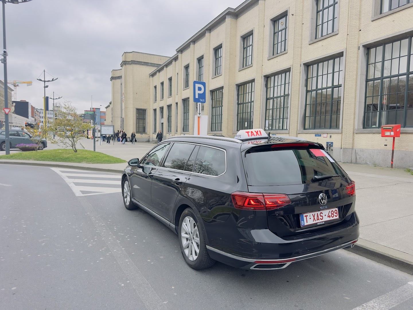 Foto van Taxi Royal Kortrijk — Taxibedrijf (foto 1)