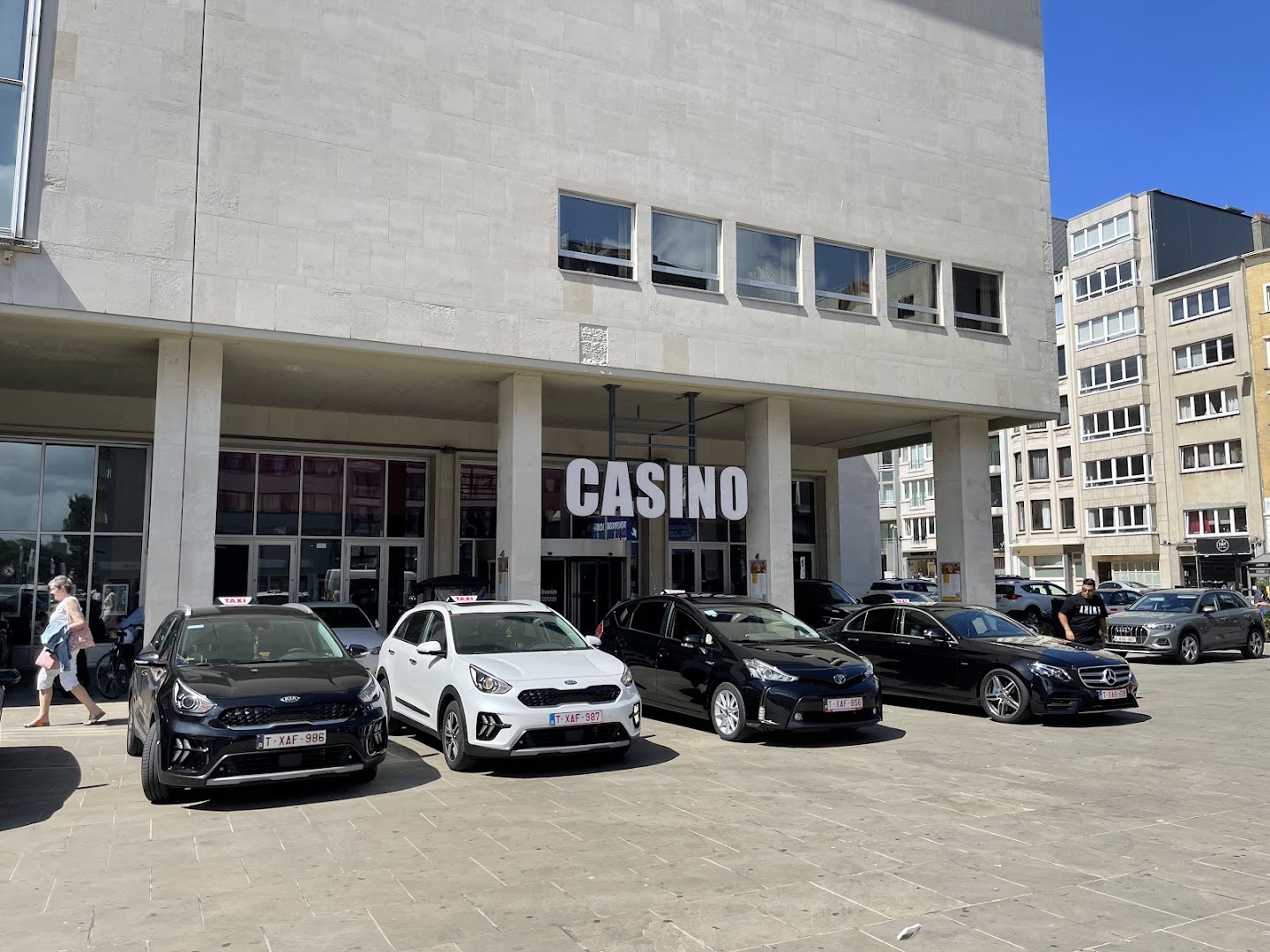 Foto van Taxi Noor in Oostende — Vervoer (foto 3)