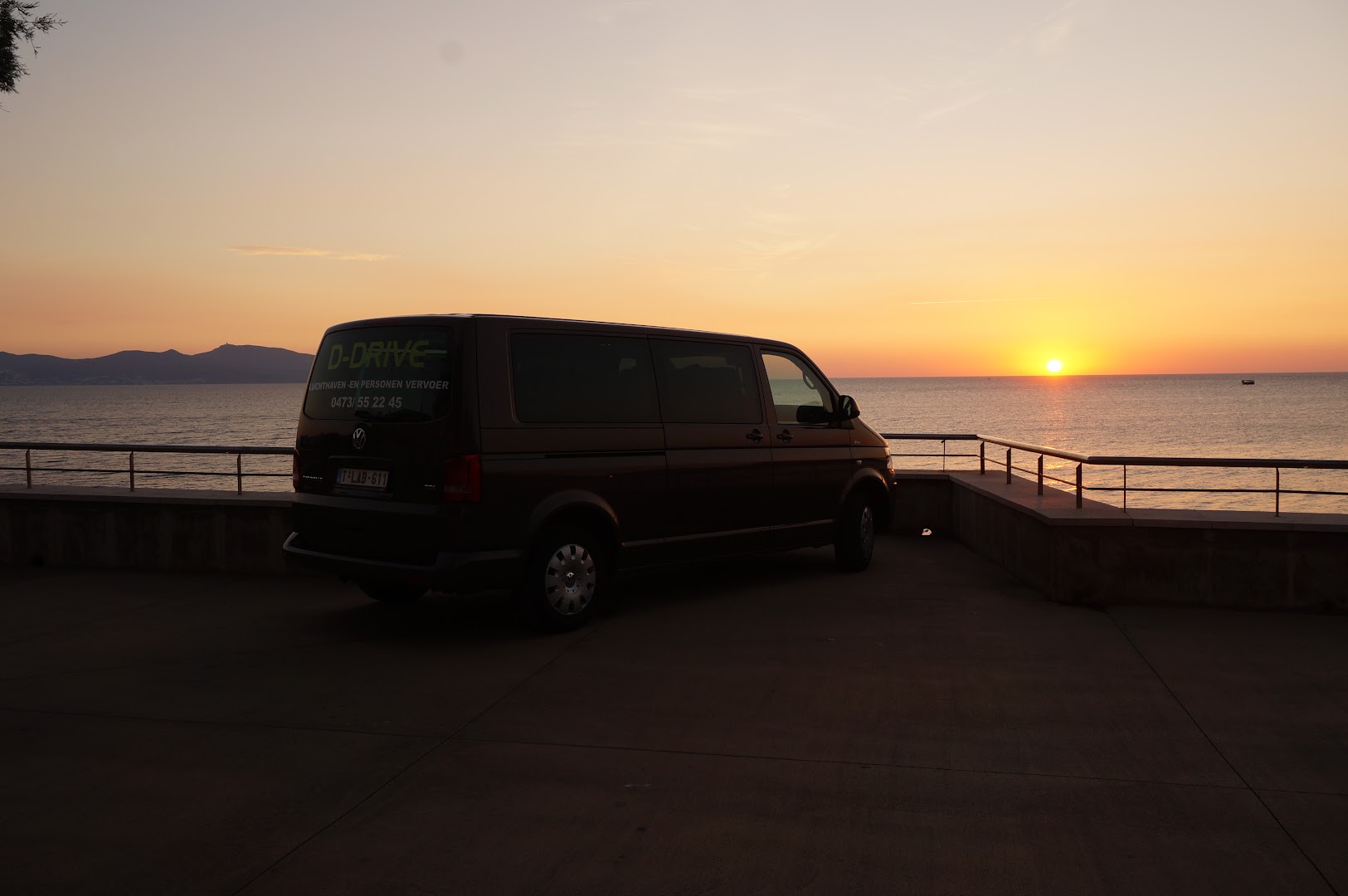 Foto van Taxi D-Drive — Minibustaxiservice (foto 2)