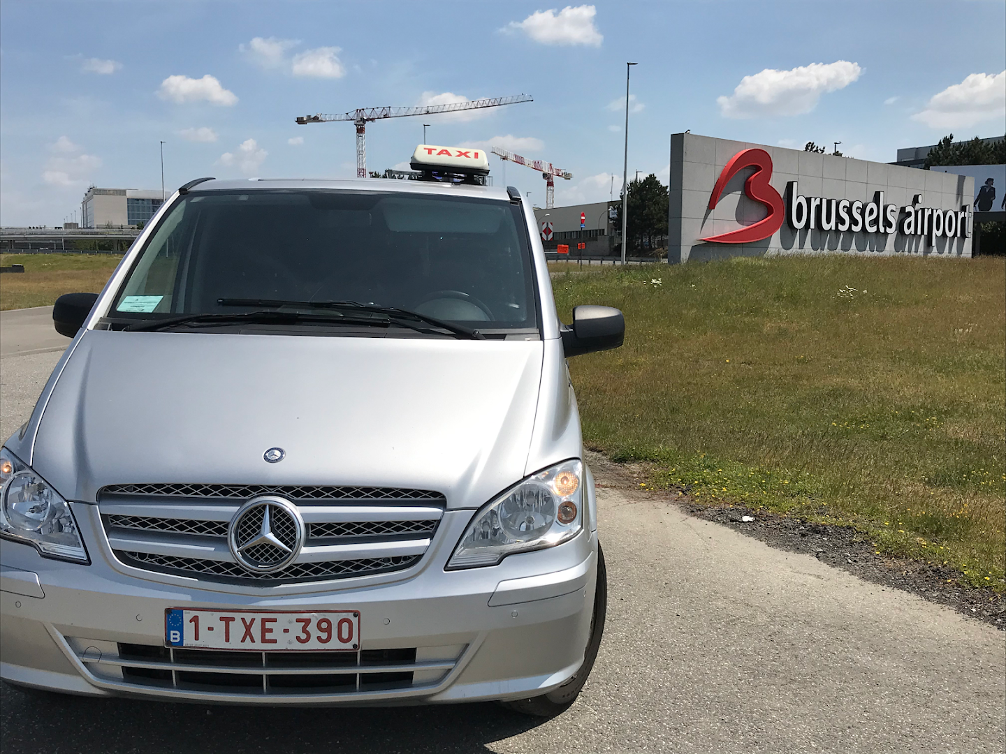 Foto van Aalst Taxi Company in Aalst — Taxibedrijf (foto 1)
