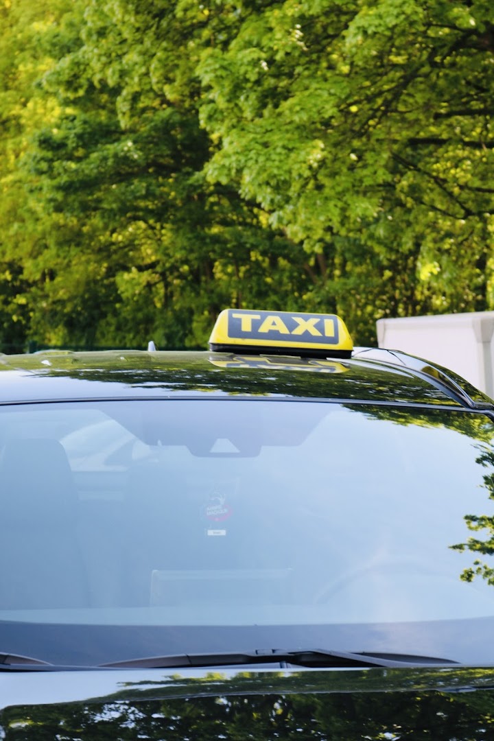 Foto van Taxi 21 in Burcht — Taxibedrijf (foto 3)