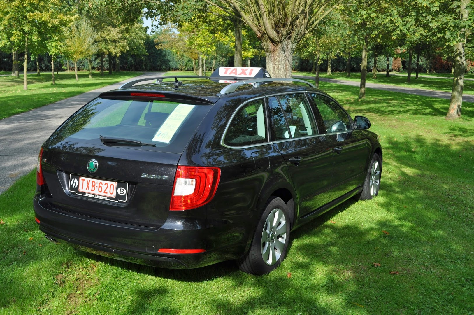 Foto van Taxi 't Pleintje in Sint-Niklaas — Taxibedrijf (foto 1)