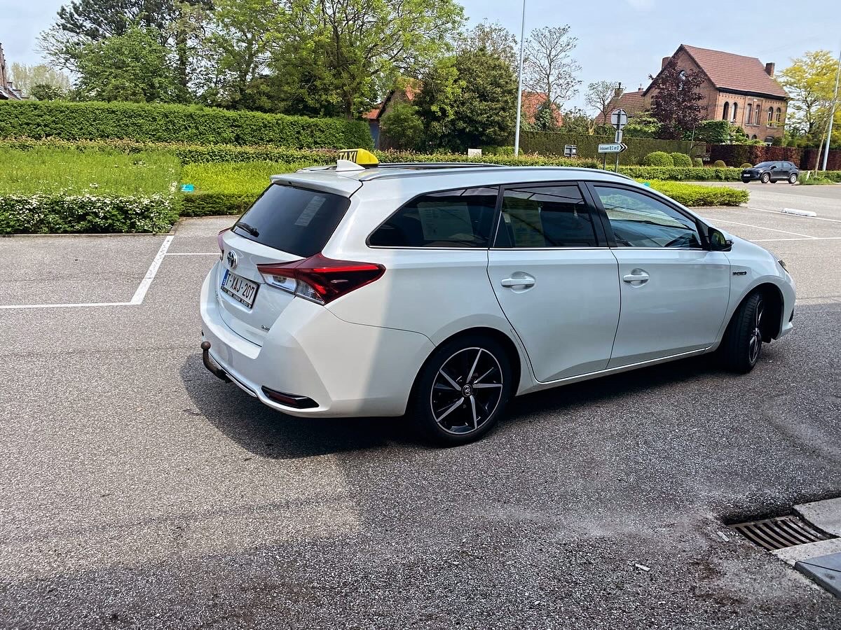 Foto van Wase Taxi & Luchthavenvervoer in Temse — Taxibedrijf (foto 2)