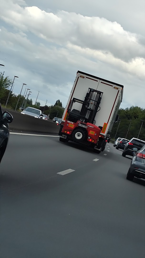 Foto van Ribotrans in Wielsbeke — Transportbedrijf (foto 3)