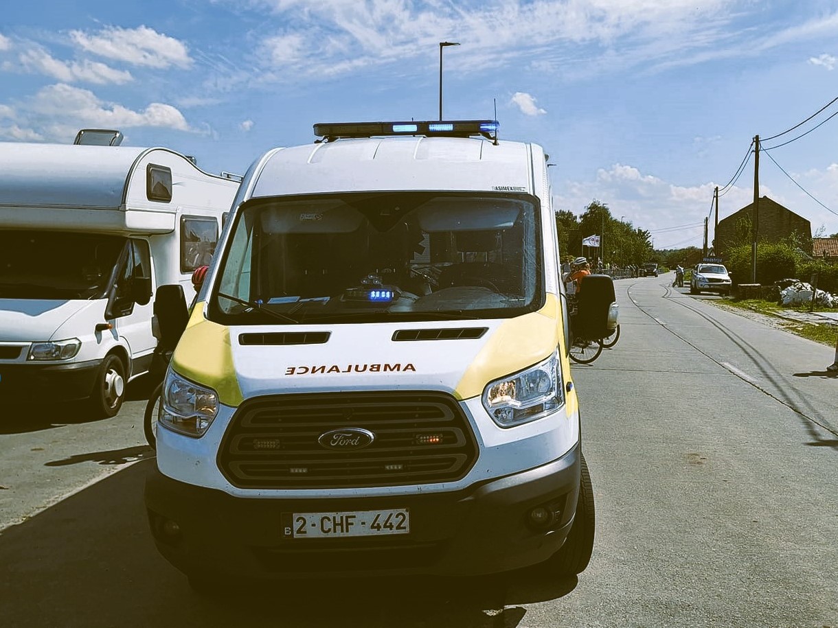 Foto van Ambulancedienst Hoppestreek in Poperinge — Ambulancedienst (foto 2)