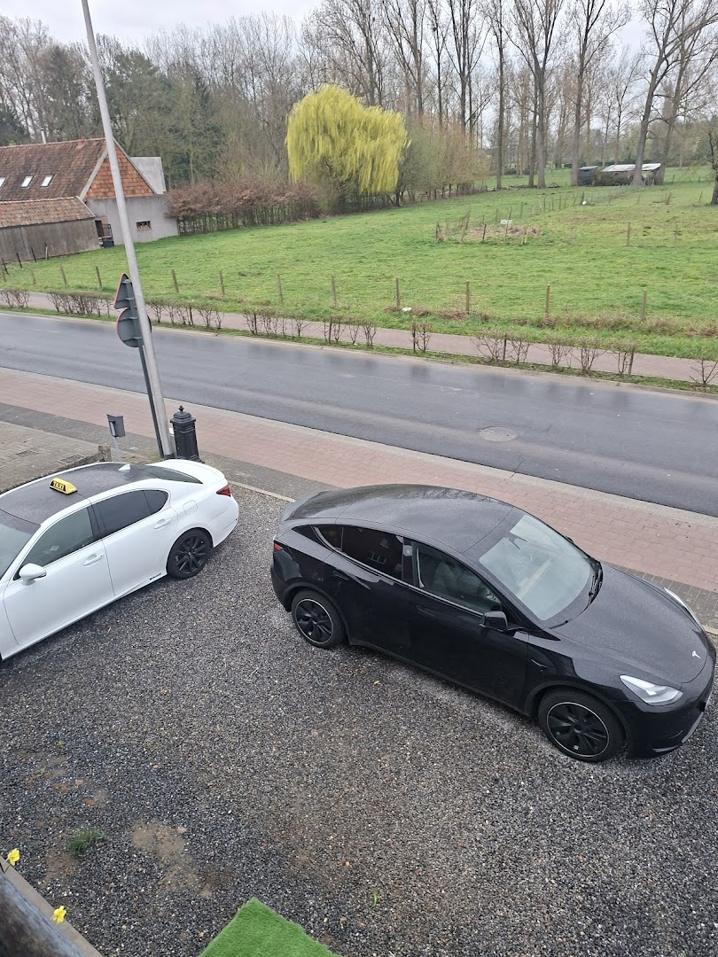 Foto van Taxi Sint Truiden 24/7 in Sint-Truiden — Taxibedrijf (foto 3)