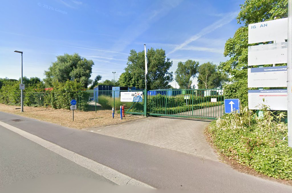 Foto van Recyclagepark Aartselaar (IGEAN) in Aartselaar — Afvalverwerkingsbedrijf (foto 1)