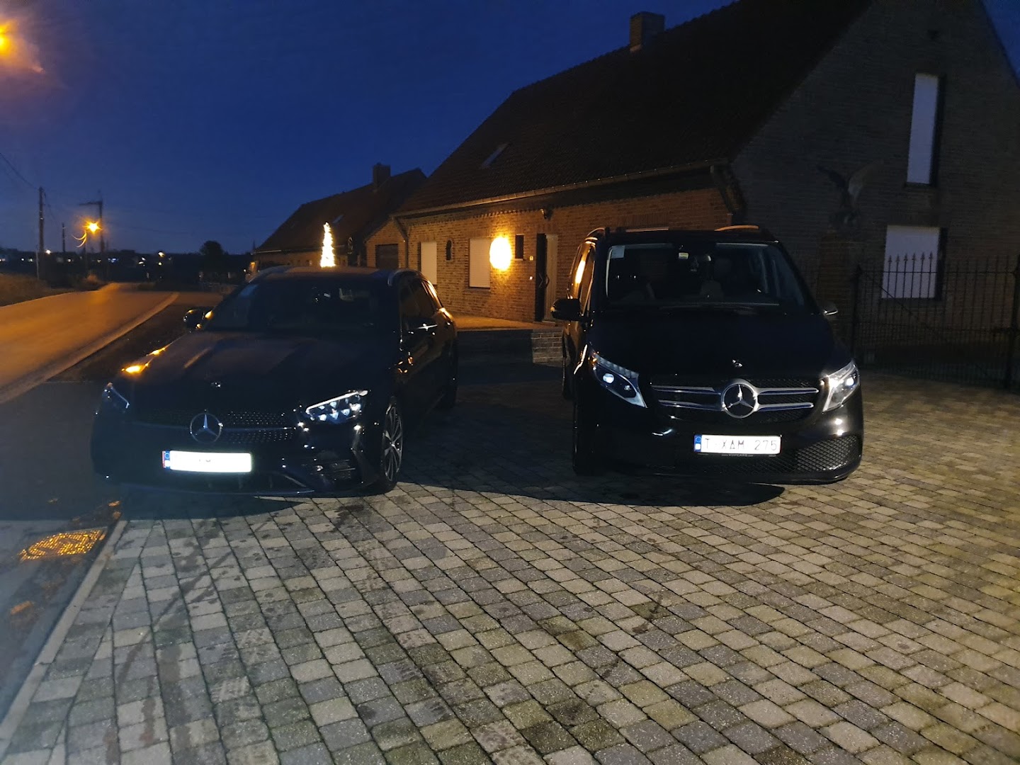 Foto van Vipshuttle in Zonnebeke — Taxibedrijf (foto 3)