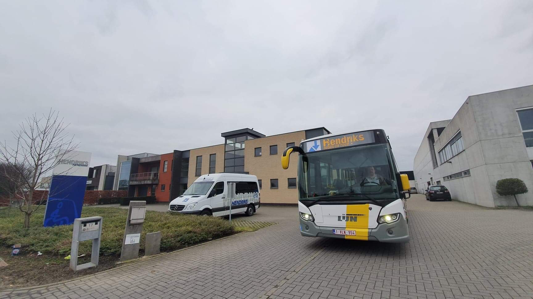 Foto van Taxi Hendriks Antwerpen nv in Antwerpen — Transportbedrijf (foto 2)
