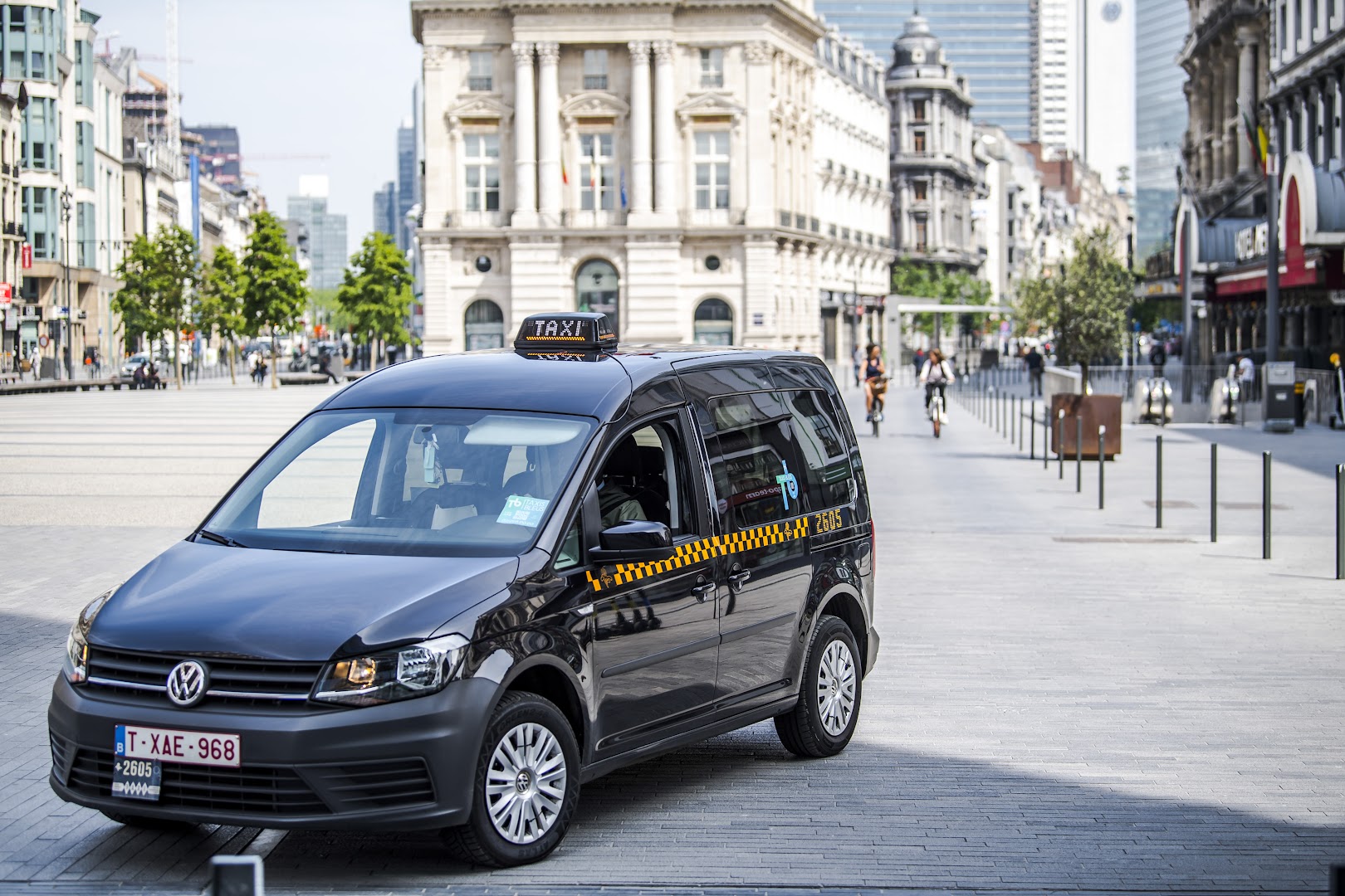 Foto van Taxis Bleus/ blue cabs in Anderlecht — Taxibedrijf (foto 3)