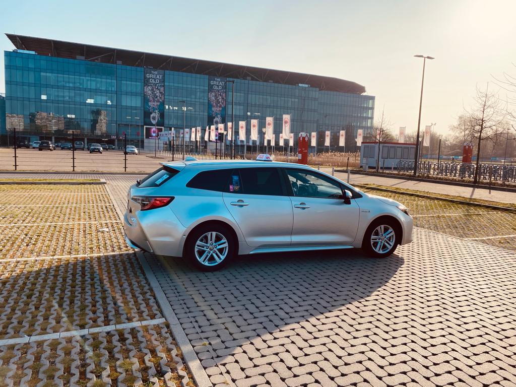 Foto van Irtaza Taxi Antwerpen in Antwerpen — Taxibedrijf (foto 3)