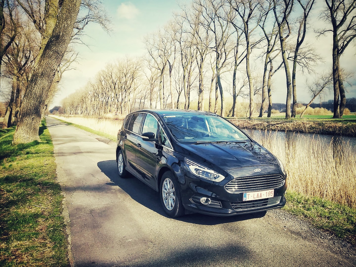 Foto van Airport Shuttle Frederiek - Luchthavenvervoer in Brugge — Taxibedrijf (foto 2)