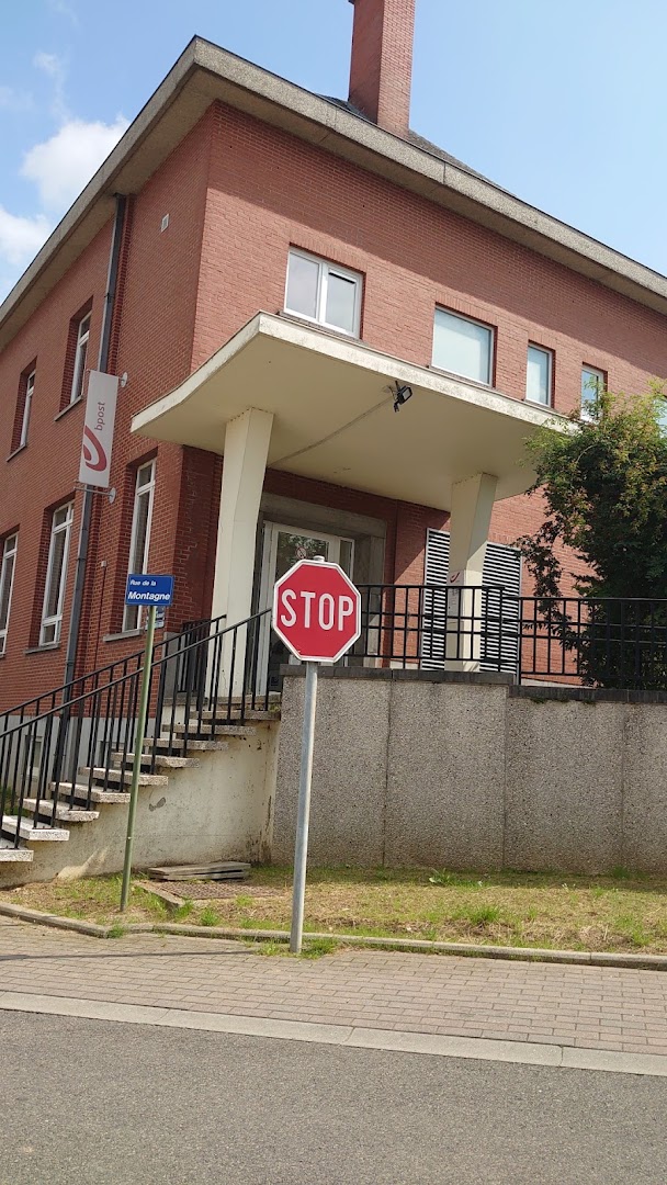 Foto van Bureau de Poste bpost in Perwez — Postkantoor (foto 1)