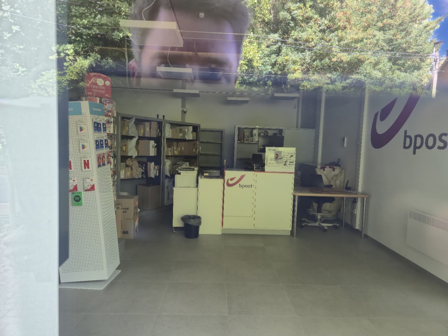 Foto van Bureau de Poste bpost in Mont-Saint-Guibert — Postkantoor
