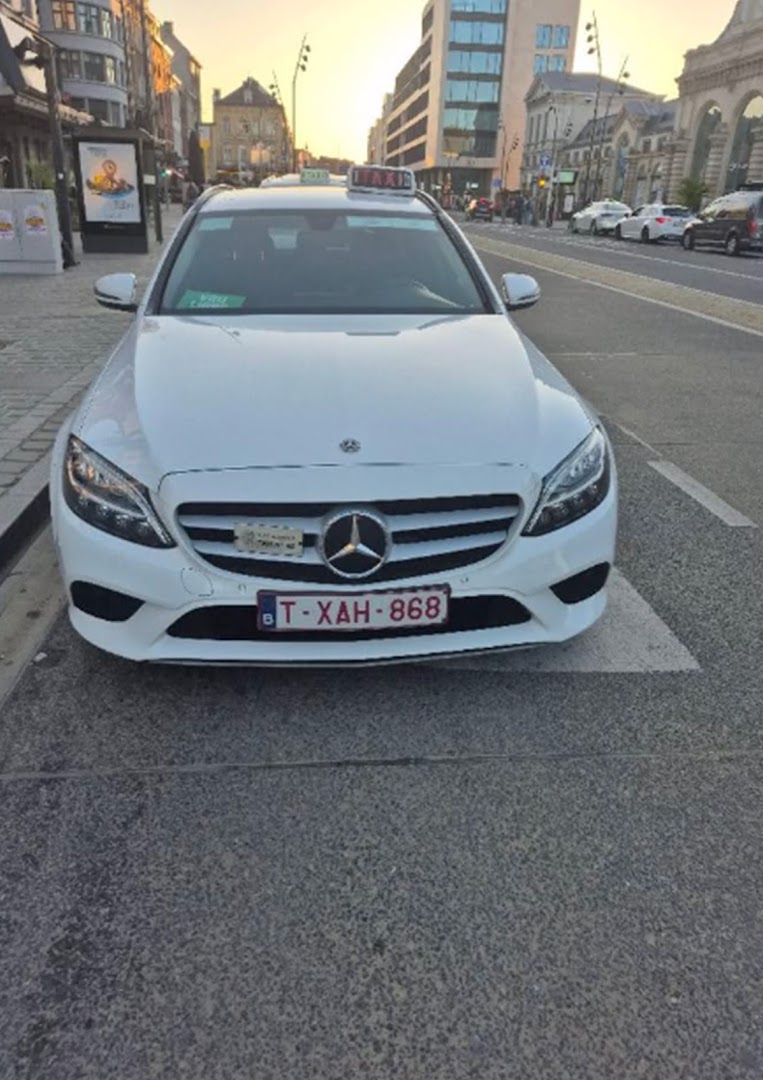 Foto van Taxis Chris in Namur — Taxibedrijf (foto 3)