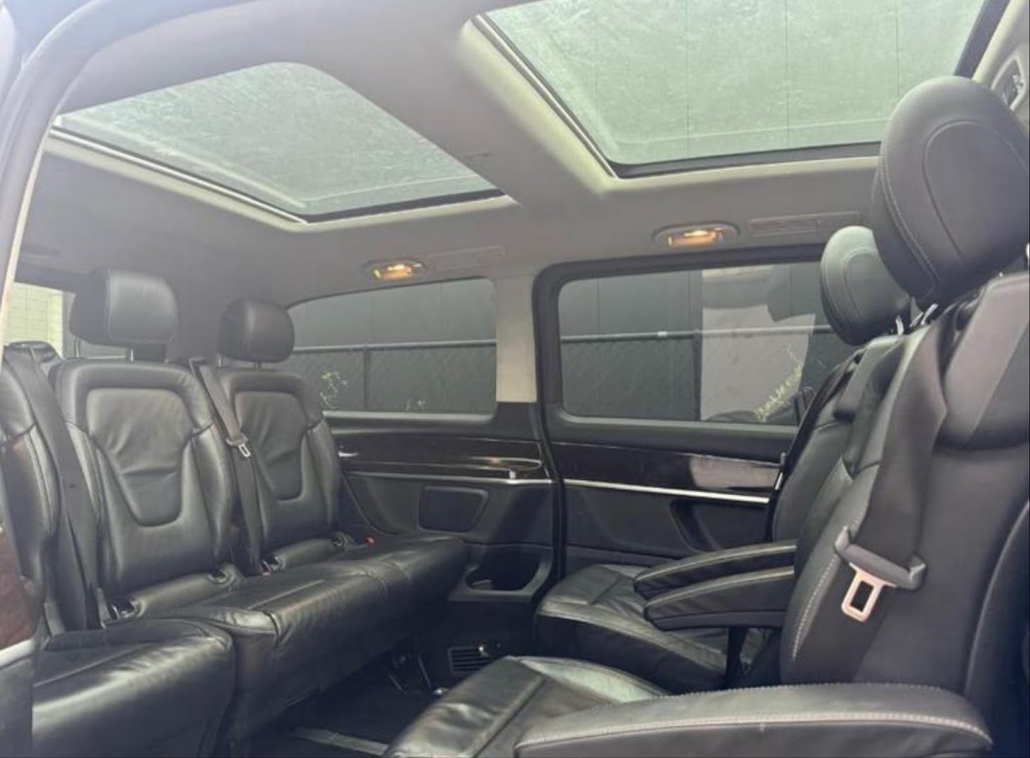 Foto van TAXI BRUSSELS AIRPORT - Zaventem - Charleroi airport in Brussels — Taxibedrijf (foto 3)